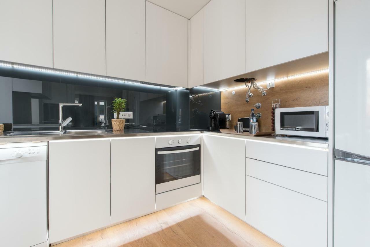 Oliver Apartment